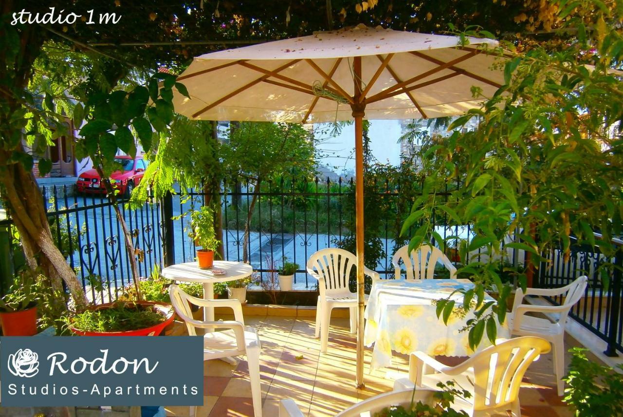 Rodon Apartments - S Avdimioti Néa Róda Kültér fotó